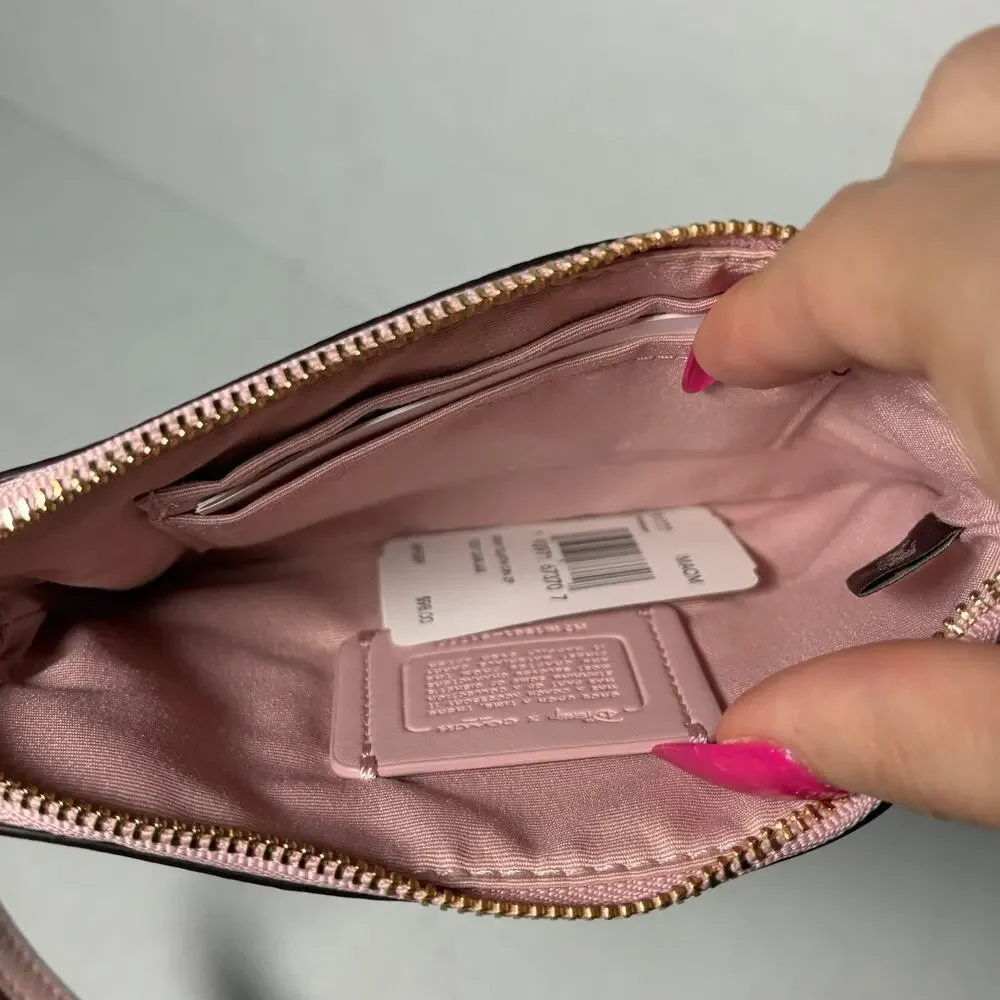 Coach Wristlet Clutch Bag Womens Small Pink Leather Disney 101 Dalmatians